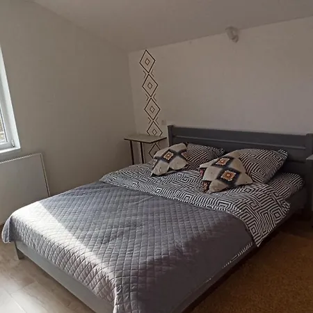 Legit House Apartment *