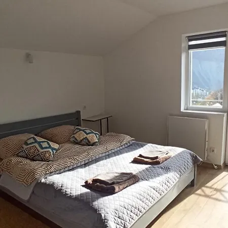 Lägenhet Legit House *
