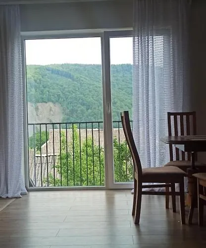 Legit House * Yaremche